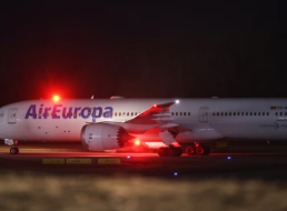 Primer vuelo desde Europa llega a Venezuela tras la captura de Nicolás Maduro