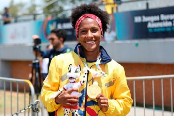 Valeria Araujo hace historia al competir en el Mundial de Atletismo bajo Techo
