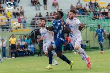 Sin goles, pero con objetivo claro: Pasto roza los playoffs