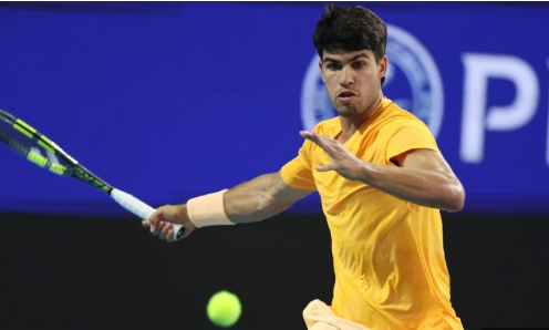 Semifinal Montecarlo: Alcaraz impone su nivel ante Vacherot y sueña con la final