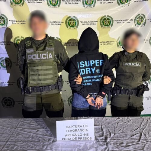 Policía captura en flagrancia a una mujer por el delito de fuga de presos en Mocoa, Putumayo