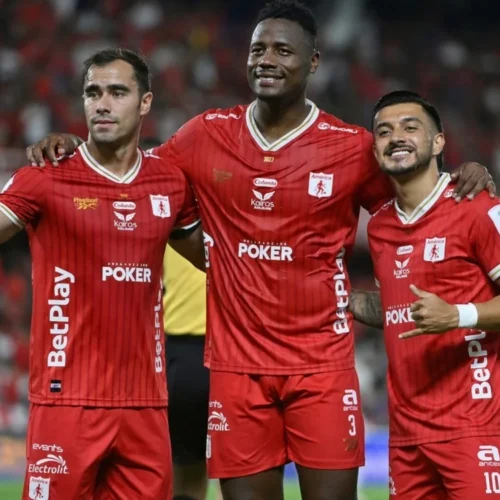 Un penal de Yeison Guzmán le dio el triunfo al América frente a Águilas Doradas