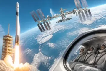 SpaceX lleva a cuatro astronautas rumbo a la Estación Espacial Internacional